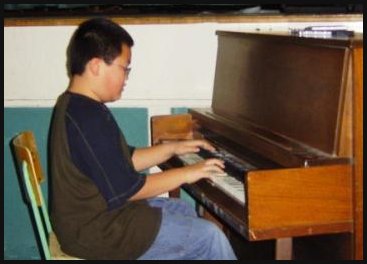 Piano2.jpg