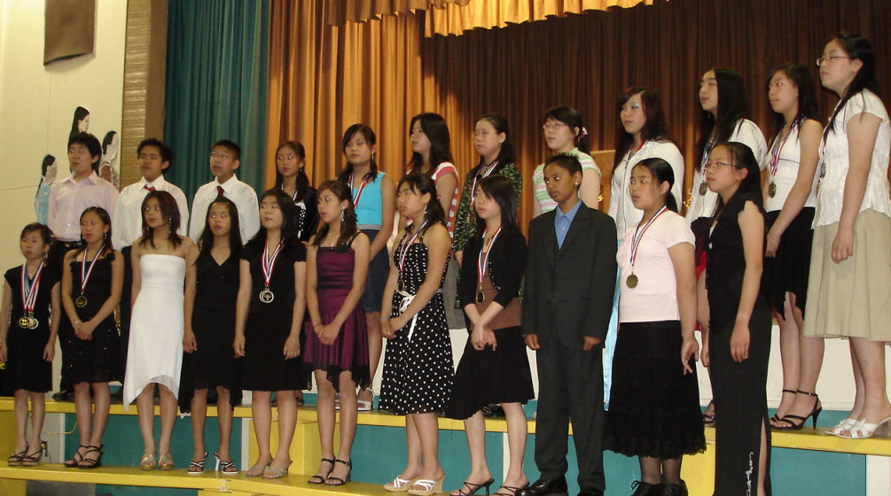 15_Choir.jpg